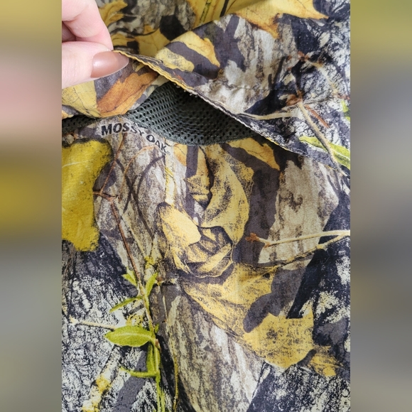 MOSSY OAK | Camouflage Short Sleeve Men's Button Down | Size 2X - Picture 7 of 10